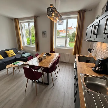 Au Coeur Du Marche, Confort Avec Wifi, Centre-ville